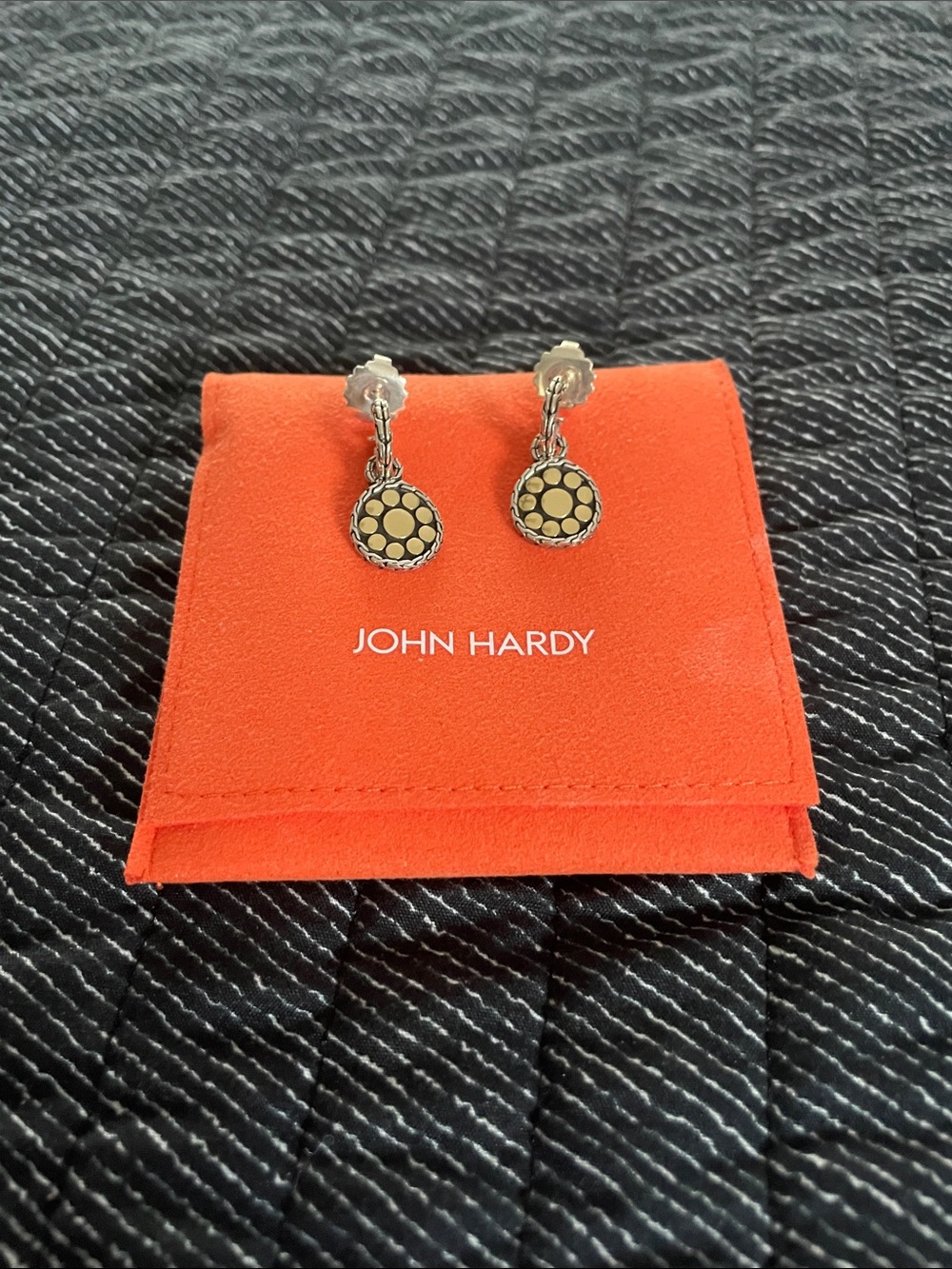 John Hardy Dot Silver & 18K Yellow Gold Small Round Hoop Drop Earrings - Picture 4 of 7